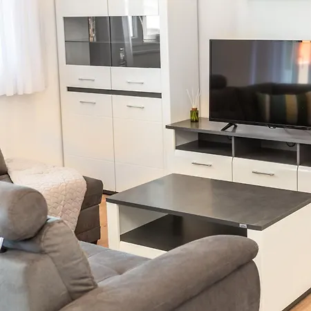 Ksenija Apartment